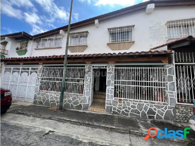 Casa impecable en Venta Colinas de La California