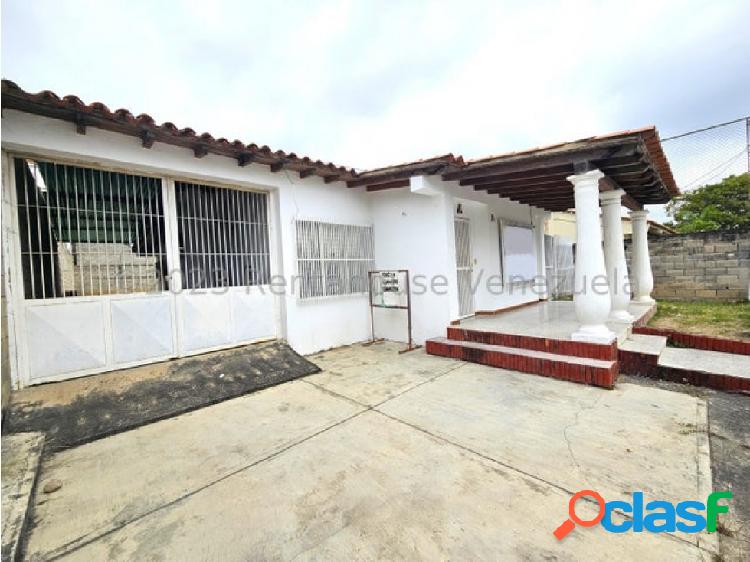 Gabriela 0424-5245033 CASA EN VENTA CENTRO CAB 23-28648