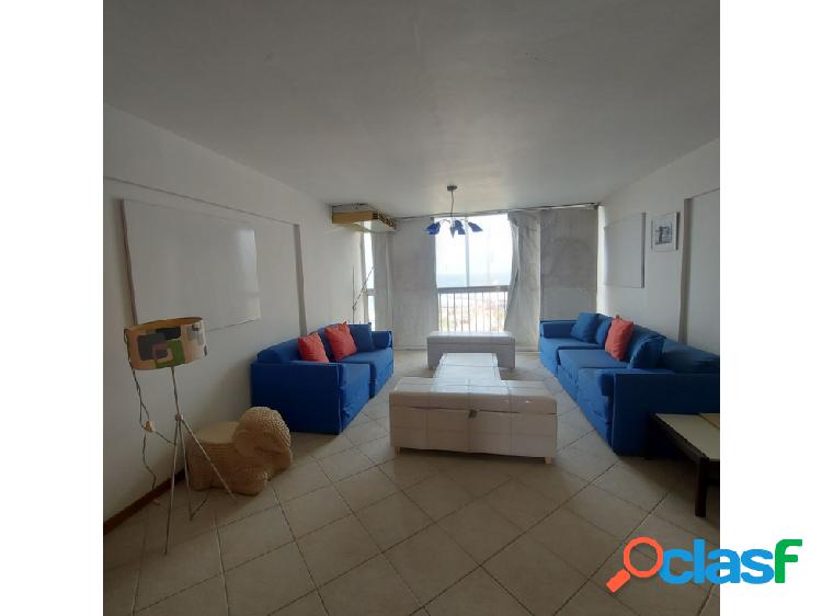 Apartamento en Venta en Caribe 1H/ 1B/ 1P