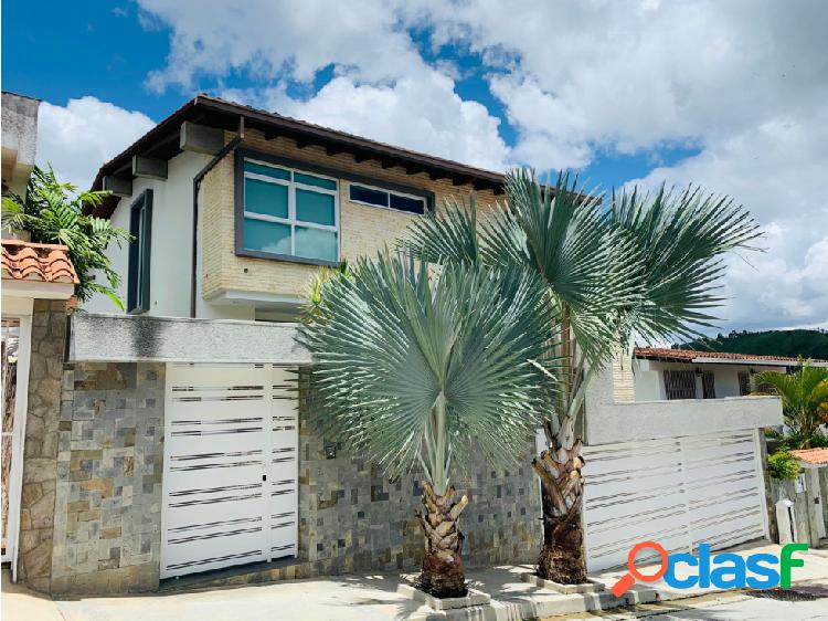 Condicionada Casa en venta Los Naranjos del Cafetal