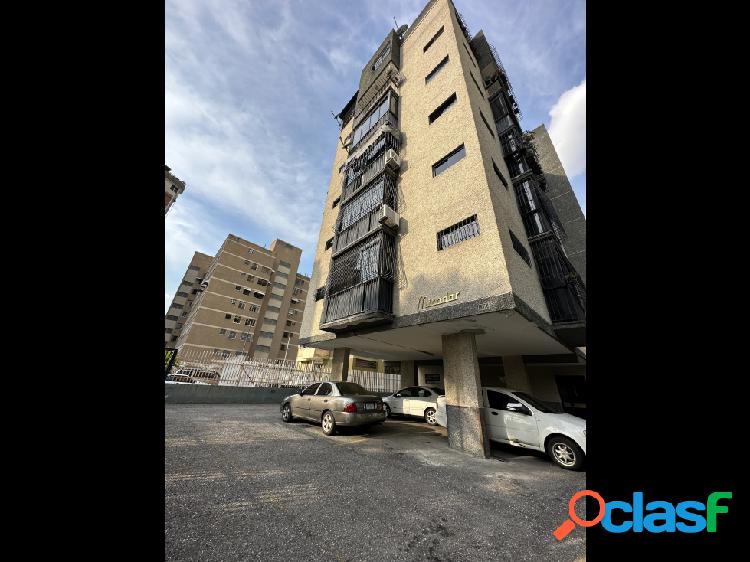 Venta hermoso apartamento en Colinas de Bello Monte