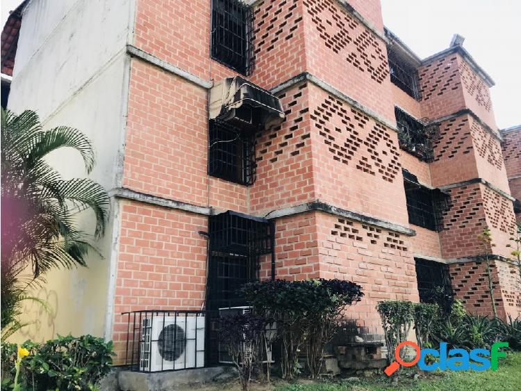 Apartamento en venta, Urbanización Nueva Casarapa -