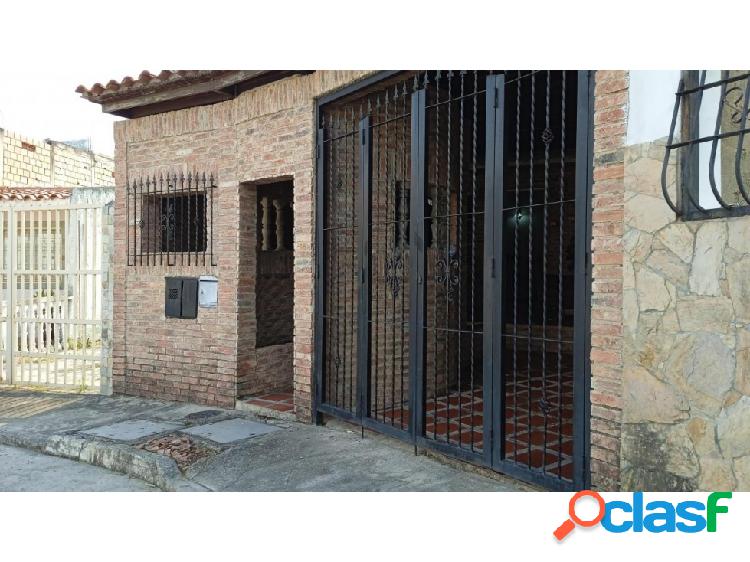 Casa en venta, Urbanización Las Brisas de Cúa