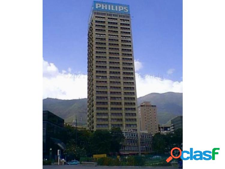 Amplia Oficina en Venta en Plaza Venezuela (Torre Phelps)