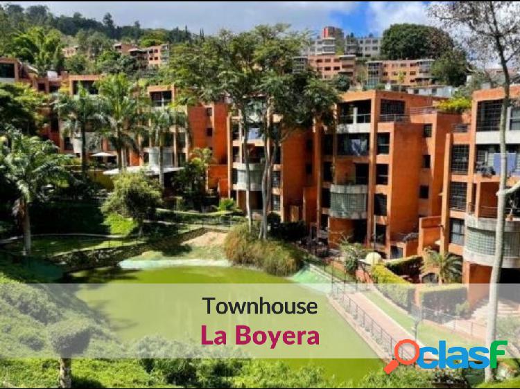 Bello Townhouse con excelente terraza en La Boyera