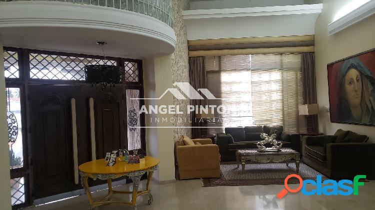 CASA EN VENTA EN LOS OLIVOS MARACAIBO API 5524