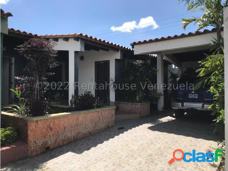 Casa en venta Urb Villa Roca III Cabudare 23-9822 FCS