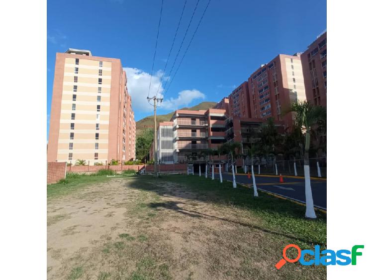 Se Vende apartamento 75m2 3h/2b/1p El Encantado 4ta Etapa