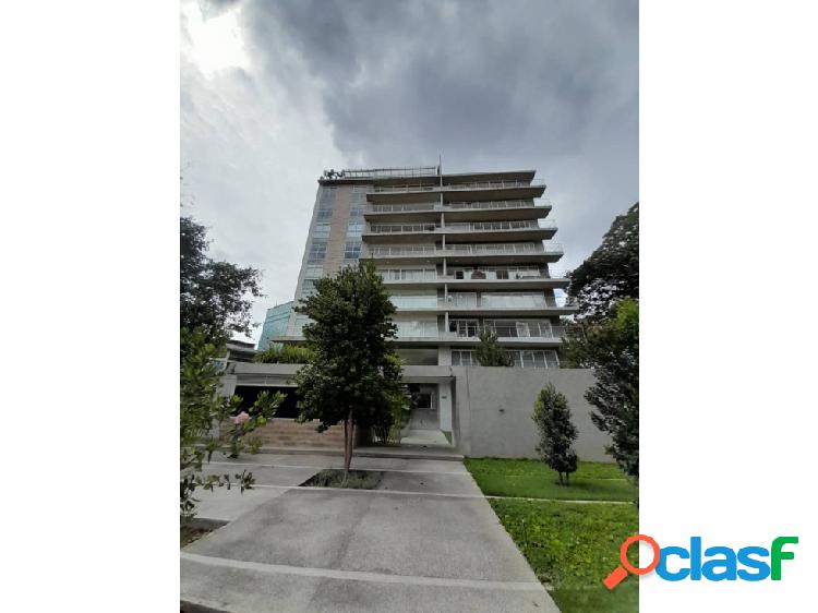 Se alquila apto 132m2 2h+s/2.5b+s/2p Country Club 9737