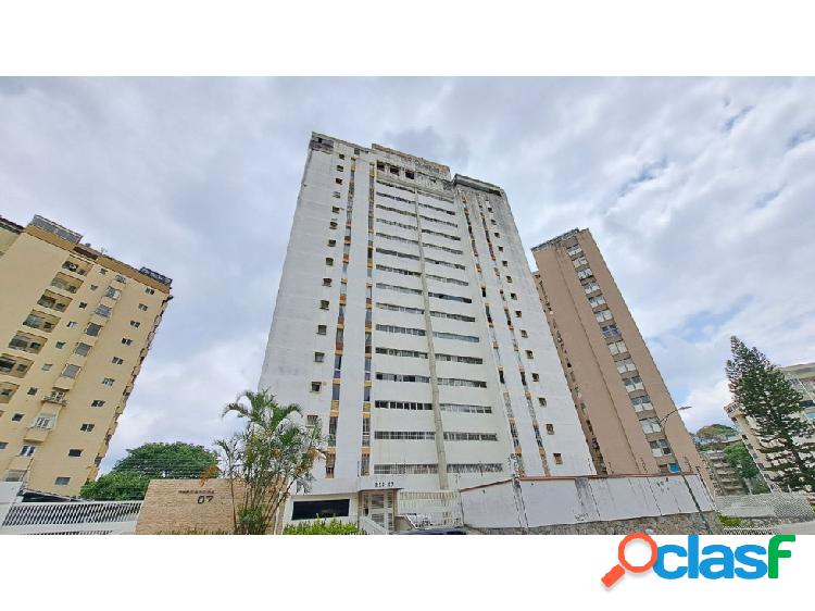 Vendo Apartamento de 130m2 3h+s/3b/1pe Santa Rosa de Lima