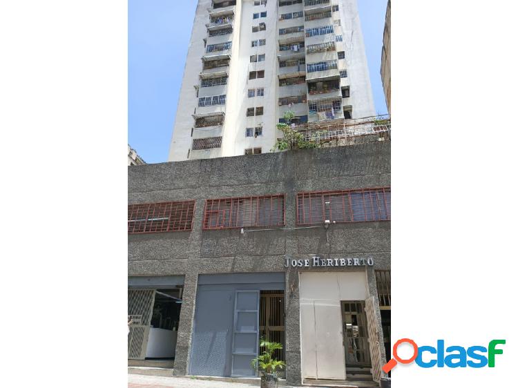 Apto / Venta / La Candelaria / 63m2 / 2H /1B Ref:25000