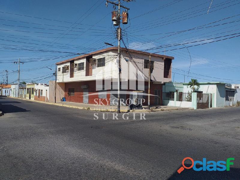 Edificio en el Centro de Punto Fijo SGE 038