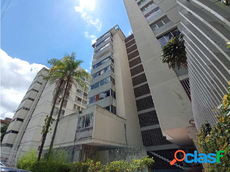 Se Vende Apartamento 105 m² 1Hab+Serv/2B/1P Chuao