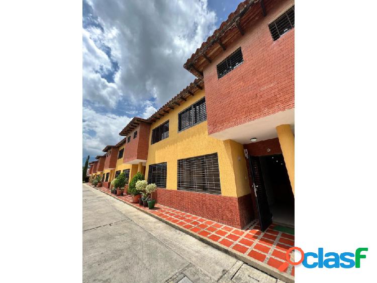 Townhouse en Conj. El manantial, Naguanagua