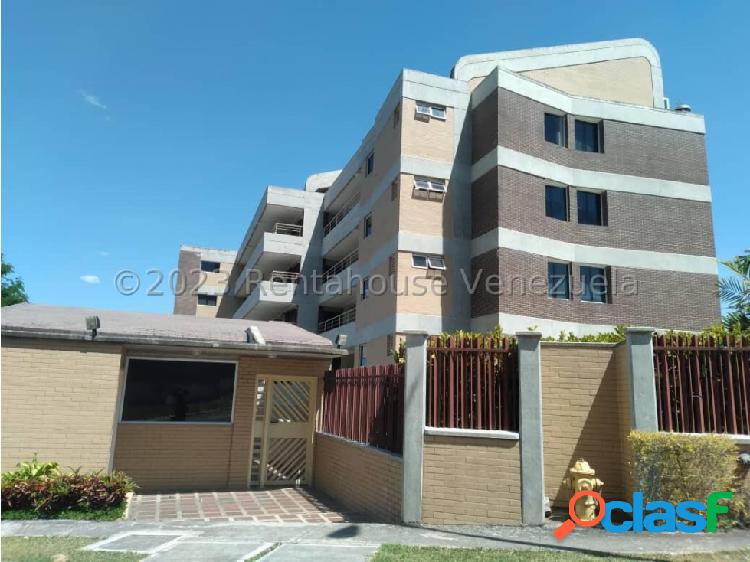 Amplio Apartamento en Venta La Lagunita Country Club