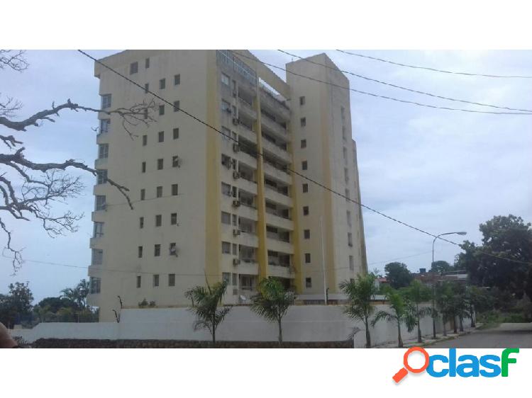 Se Vende Apto 64m2 2h/ 1b-½/ 1pe Los Corales