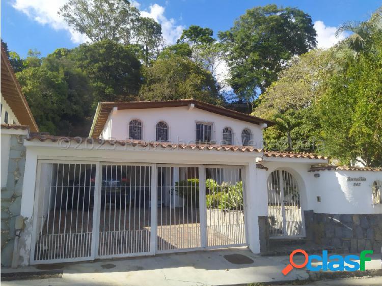 Ubicada en Calle Cerrada Casa en Venta Santa Paula