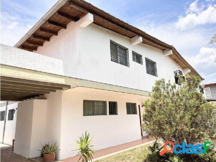 Vendo Casa 241M2 4h+s/3.5b+s/3p El Cafetal
