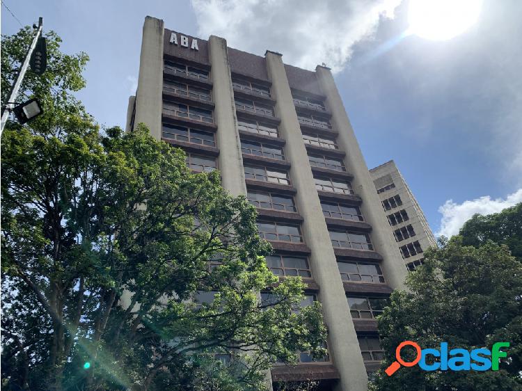 Oficina en venta en Las Mercedes 300m2 2b/4p