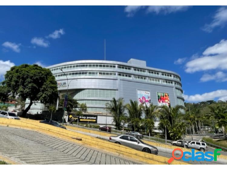 PARQUE CERRO VERDE SE VENDE OFICINA DE 535m2 AMOBLADA