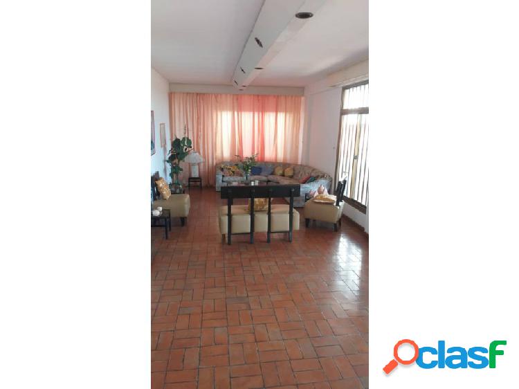 Quinta en Villa Antillana Pto Ordaz