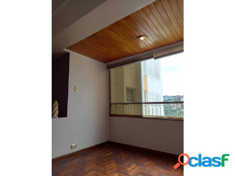 Venta de Apartamento 123mt2/4h/3B/1p /Santa Rosa de