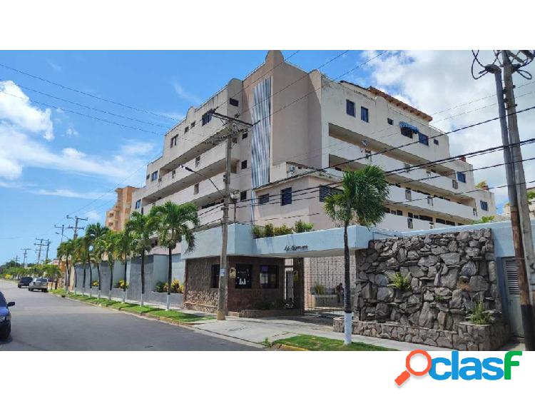 En venta apartamento 60m2 1h/2b/2p Higuerote 8230