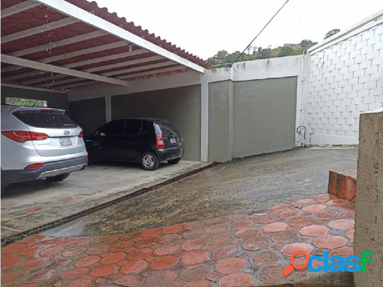 Se vende casa 460m2 6h+s/5,5b+s/4p Gavilán 6680