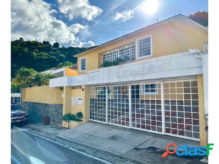 Vendo casa 450m2 6h/6b/3p Prados del Este 5395