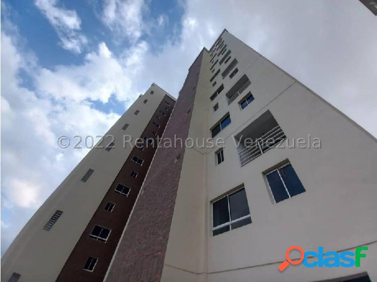 ! APARTAMENTO EN VENTA KARINA BAUTISTA