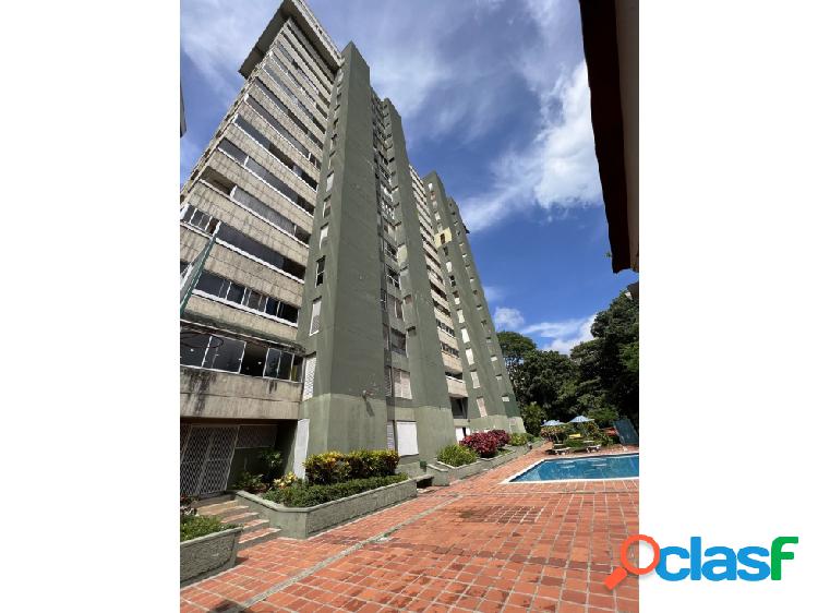 Se vende Apartamento 126,85m2. 3H+S/3B+S/1P. Macaracuay.