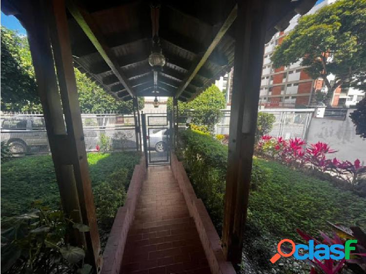 Vendo casa 320m2 3+s/3b+s/ La Trinidad