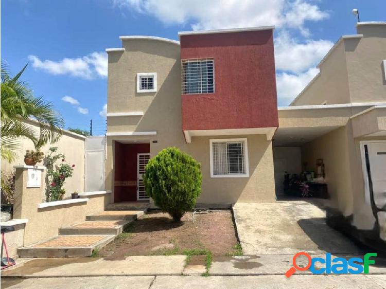 En venta maravillosa casa en la Urbanización Ciudad Roca