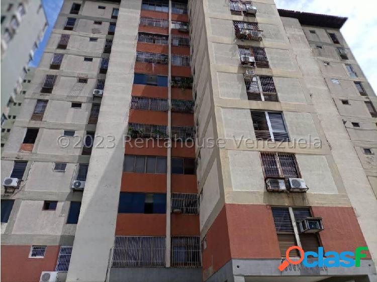 Apto en Venta Urb Club Hipico las Trinitarias Zona Este