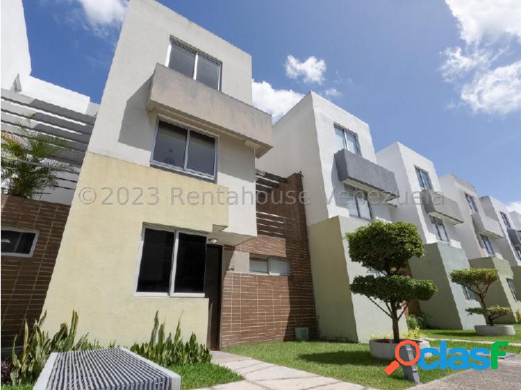 Casa en Venta Urb Colinas del Viento Zona Este Bqto 23-33903