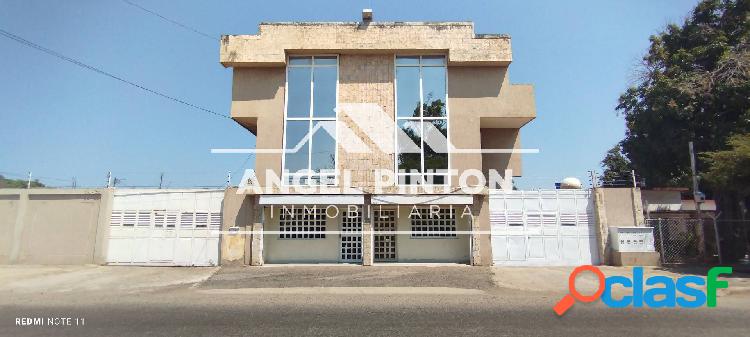 EDIFICIO COMERCIAL VENTA SIERRA MAESTRA SAN FRANCISCO API