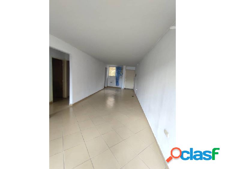 Se vende apartamento 80m² 2h / 2b / 1p Valle Real 8036