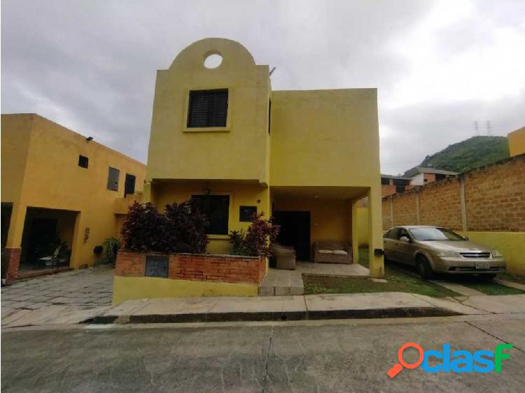 Townhouse en alquiler en mañongo LR-679949