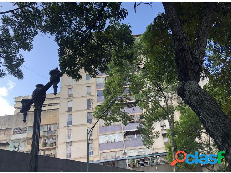 Vendo apartamento de 103m2,3h/2b/0pe La Candelaria