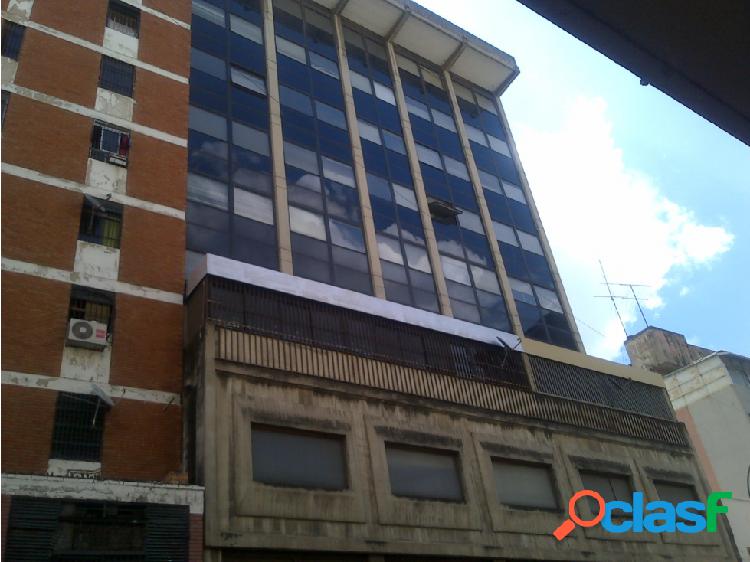 PGM Alquila o Vende Oficina en Av. Lecuna esquina Cipreses