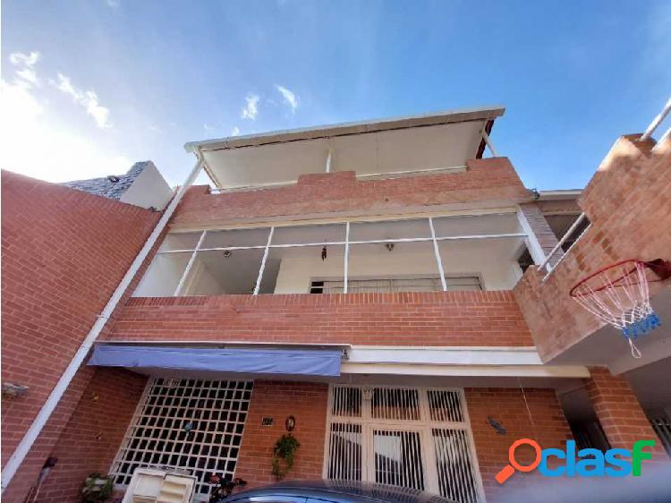 Alquilo anexo 50m2 1h/1b/1p La Trinidad 6033