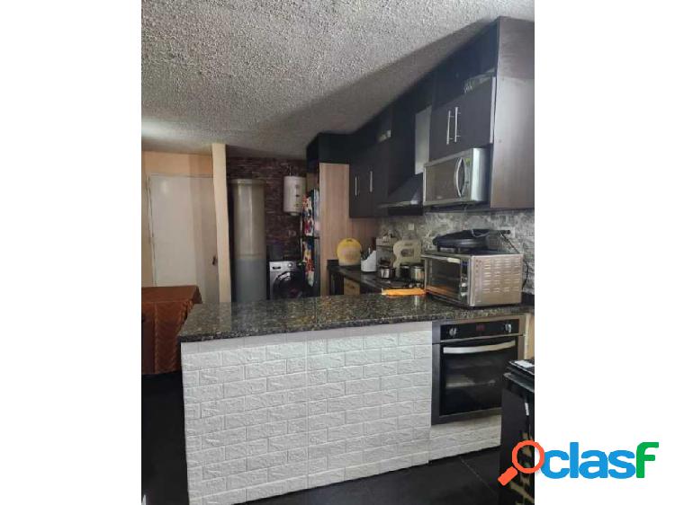 Apartamento remodelado en el Encantado Humboldt Macaracuay