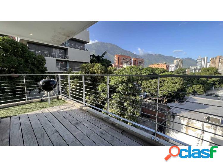 Se Vende Apartamento 105 M2 en la Urbanización Campo Alegre