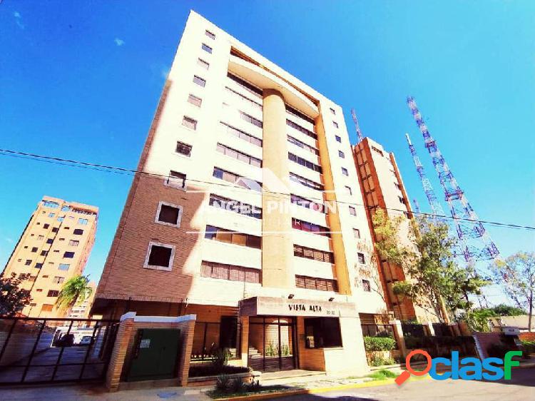 APARTAMENTO VENTA LA LAGO MARACAIBO API 4915