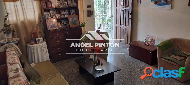 CASA EN VENTA EN EL TRIGAL CABUDARE API 4956