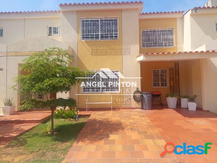 CASA VENTA EN VIENTO NORTE EN CANAIMA MARACAIBO API 7711