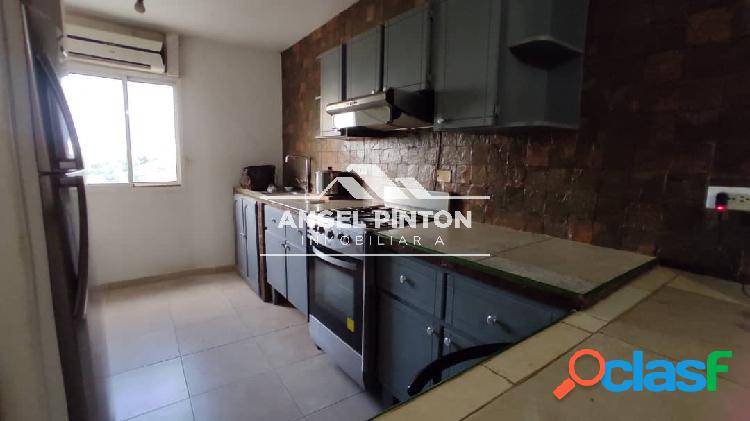 APARTAMENTO EN VENTA EN GALLO VERDE MARACAIBO API 6997