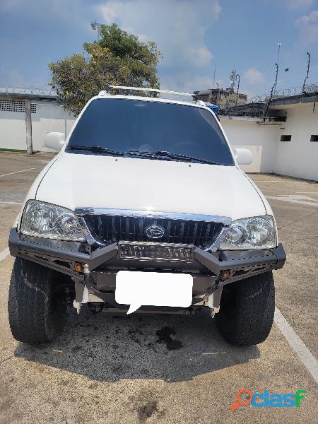 Terio Toyota 2005, Sincronica.