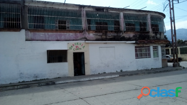 Casa gigante a remodelar cerca universidad carabobo