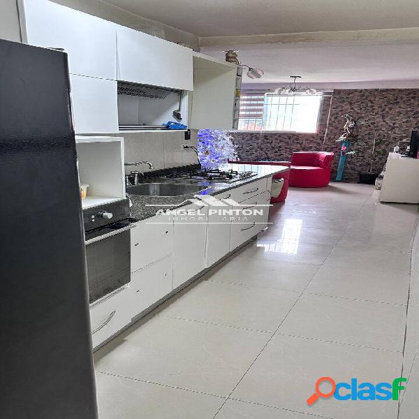 APARTAMENTO EN VENTA EL VALLE CARACAS API 153268